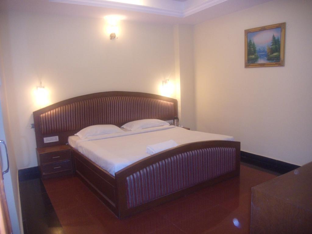 Bed & Breakfast Anmol Continental Hyderabad