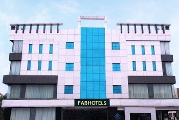 Hotel Fabkondapur 3*