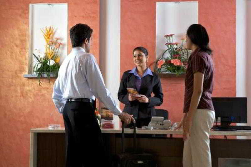 Hotel Oyster Suites Hyderabad