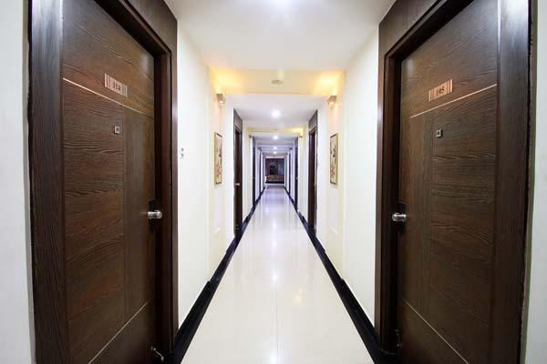 Hotel Sitara Royal