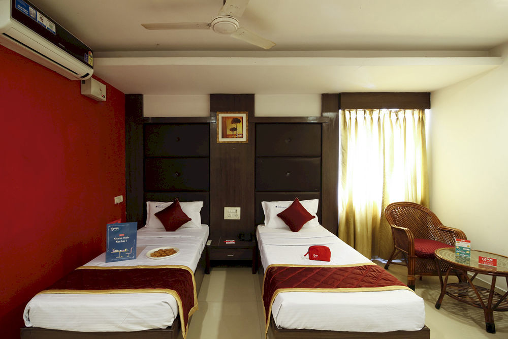 Oyo Secretariat Hotel