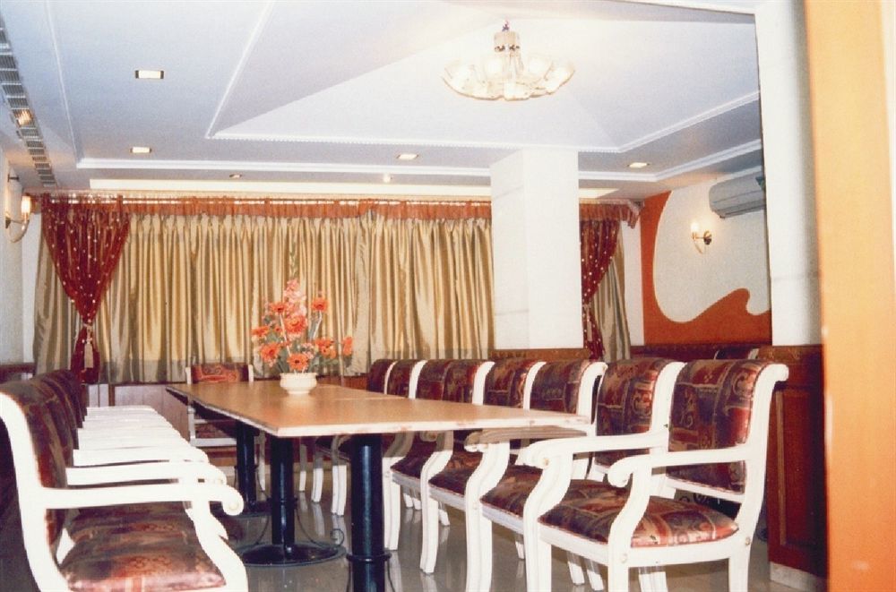 Tara International 3* Hyderabad