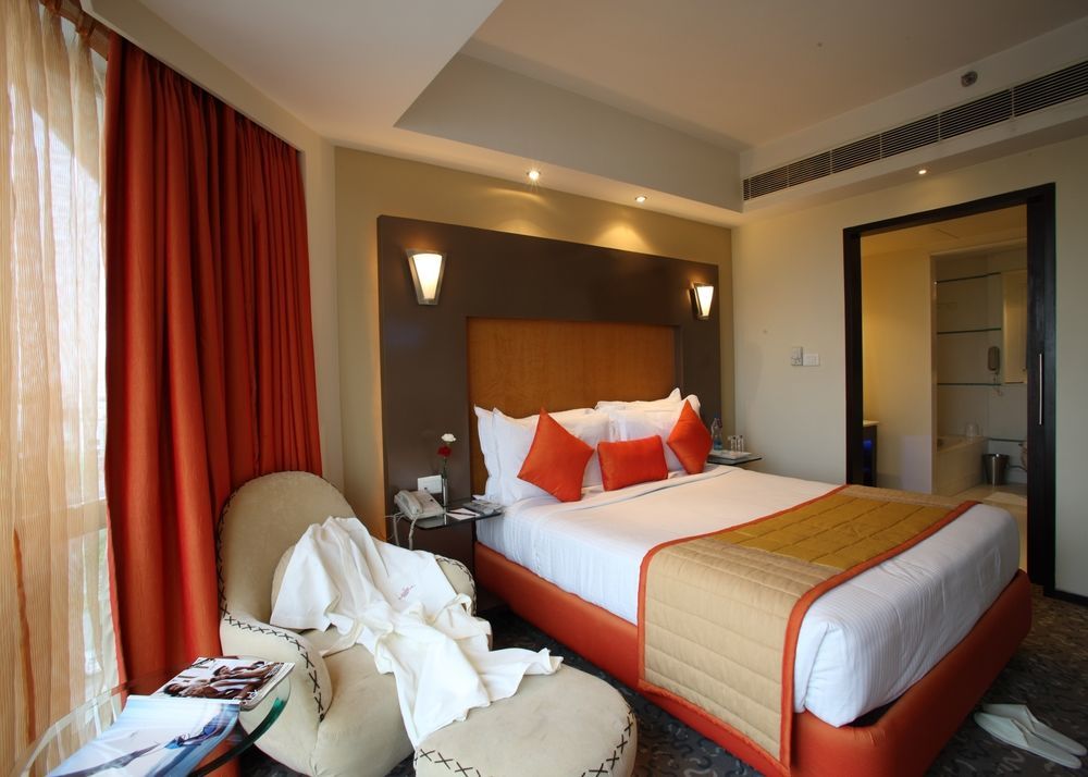 The Golkonda Hotel 4*