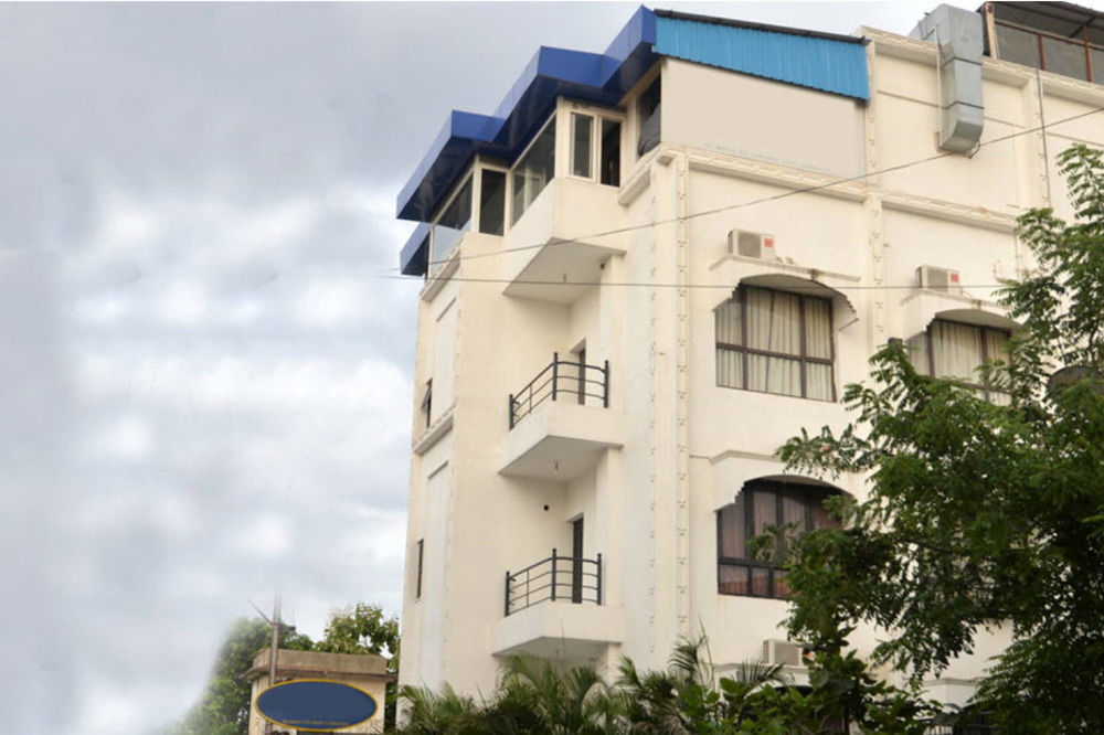 Genx Banjara Hill 1589 Hotel Hyderabad