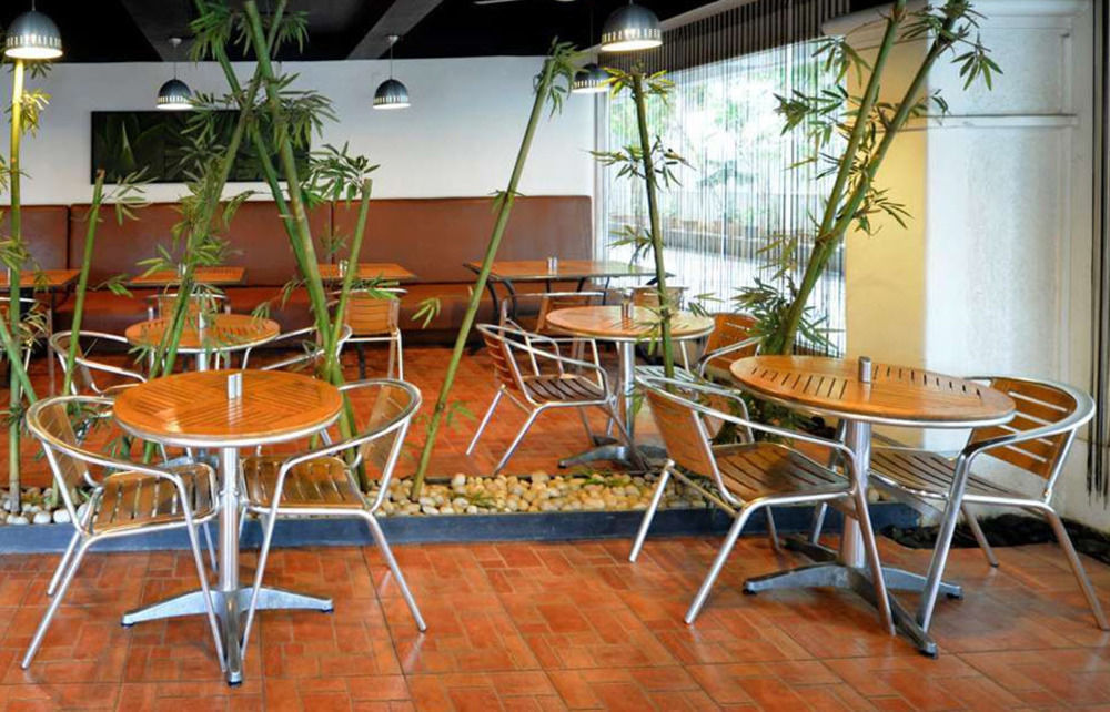 Oyo Whitefields Hyderabad