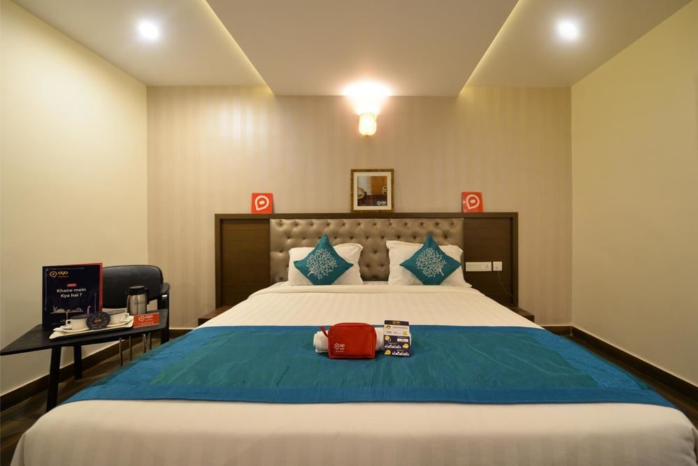 Hotel Oyo Premium Kothapet