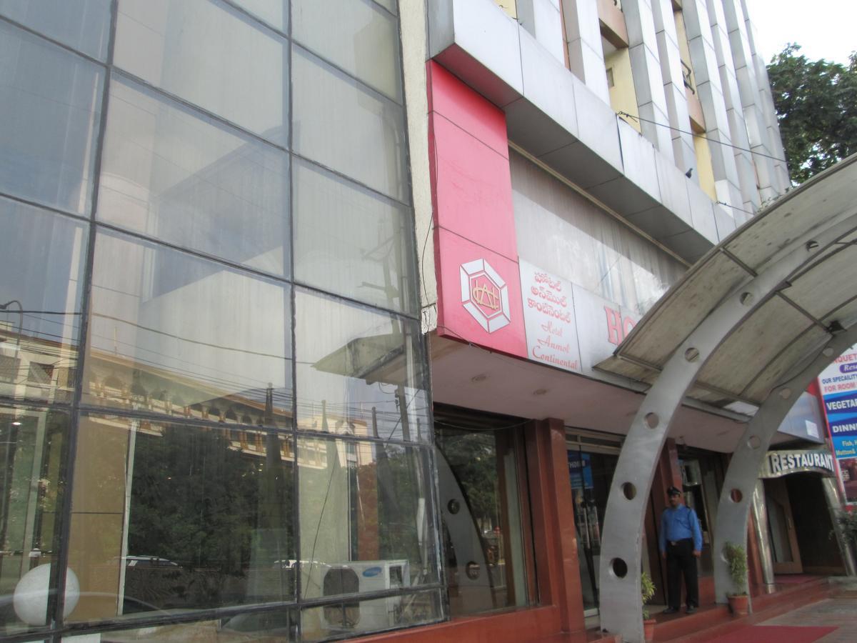 Anmol Continental Bed & Breakfast Hyderabad