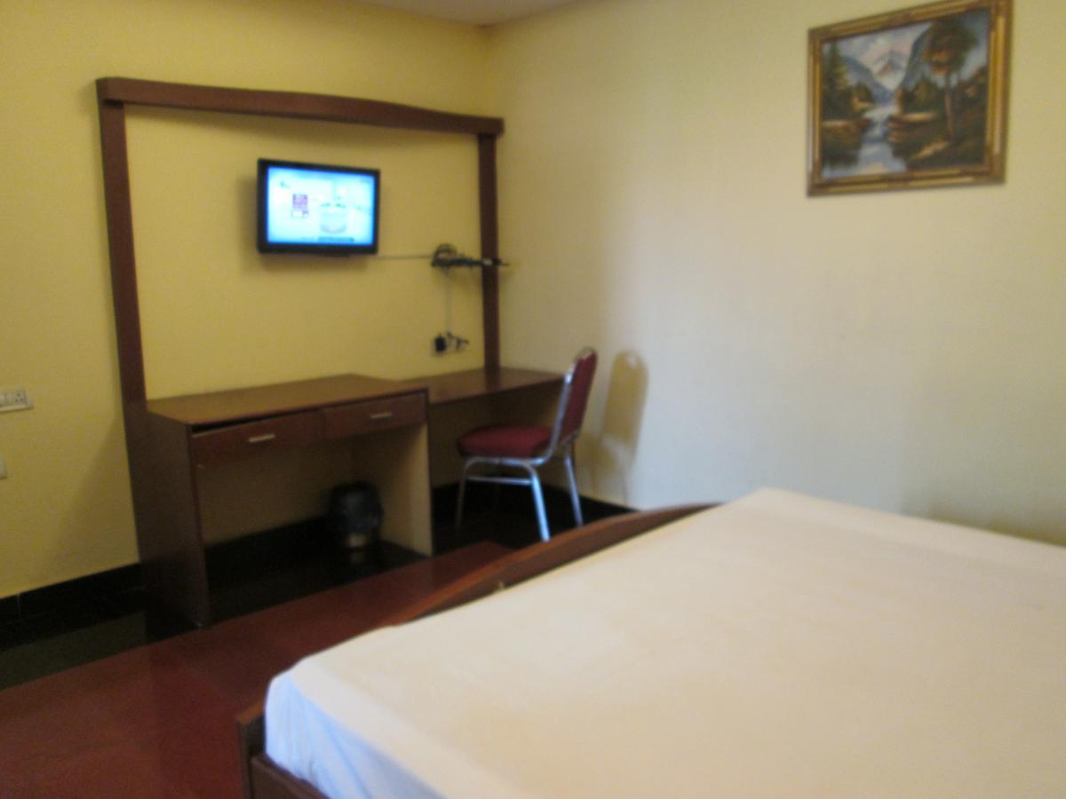Bed & Breakfast Anmol Continental Hyderabad