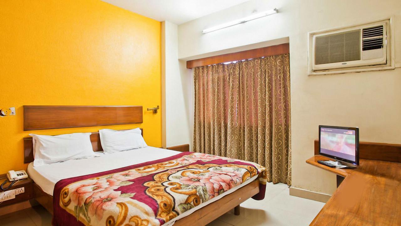 Hotel Balajee Palace
