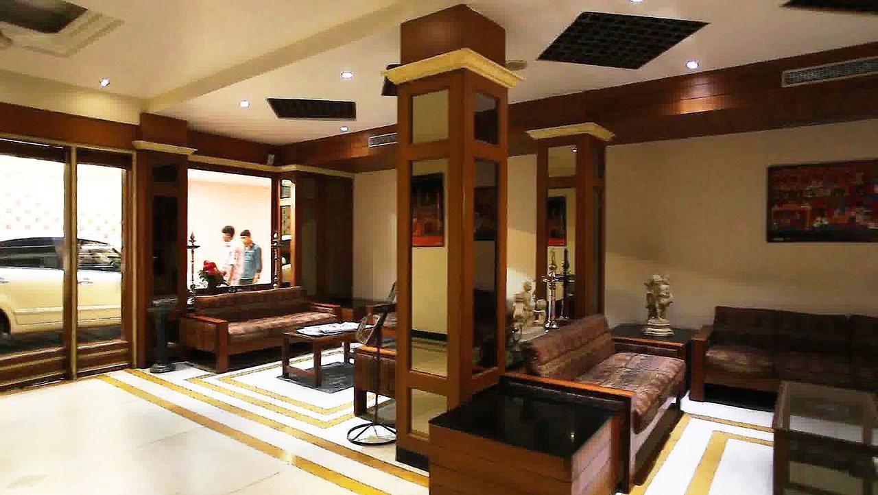 Hotel Balajee Palace 2*