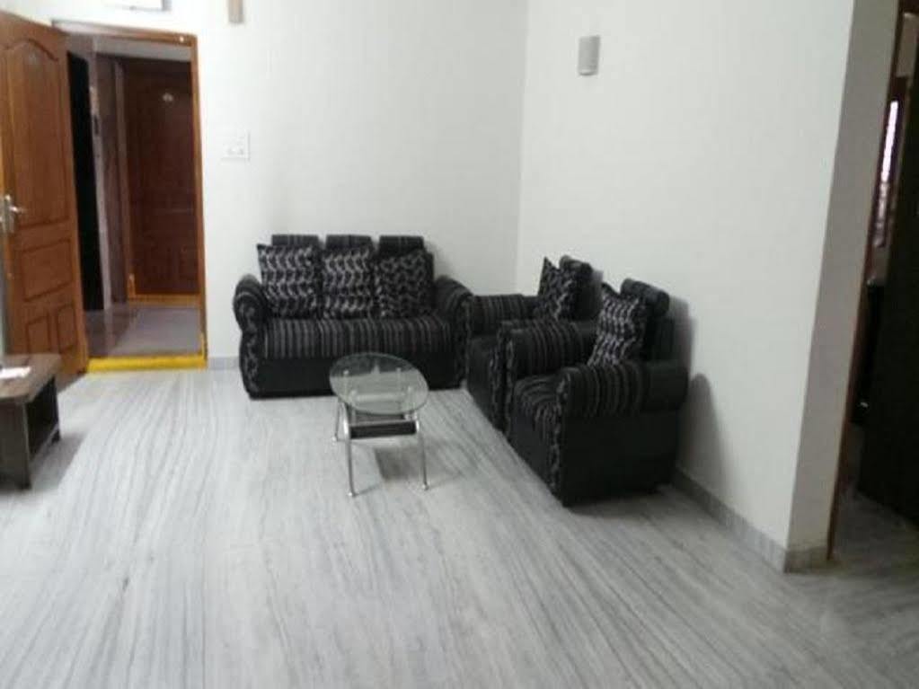 Sunshine Castle Hotel