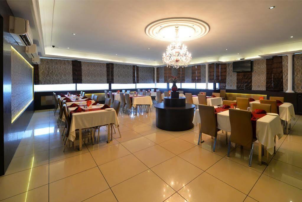 Genx Banjara Hill 1589 Hotel 3*