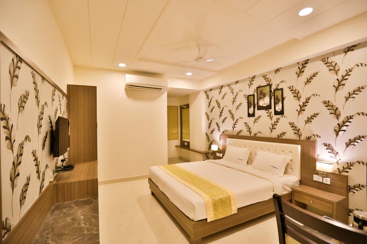 Sri Simran Park Hotel Hyderabad