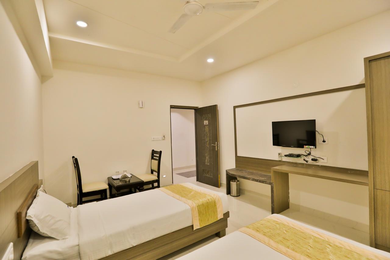 Sri Simran Park 3* Hyderabad
