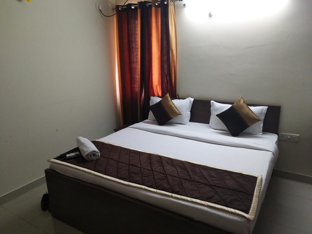 Hotel Fresh Living Prime Hitech 3*