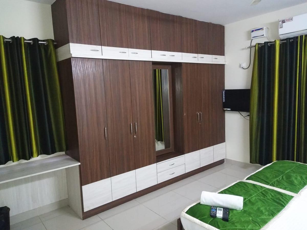 Fresh Living Prime Hitech Hotel 3*