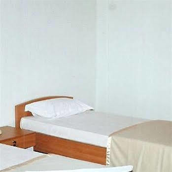 Hotel Service In Hyderabadmanira Hyderabad