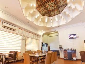 Hotel Oyo Hyderguda Himayathnagar 3*