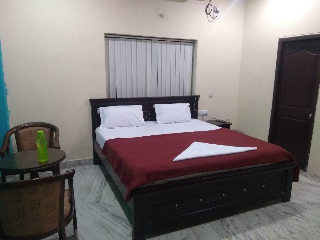 Guest house Oyo 35437 Shobha