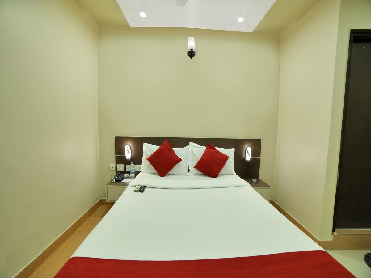 Hotel New Sree Krishna Residency Hotel 3*