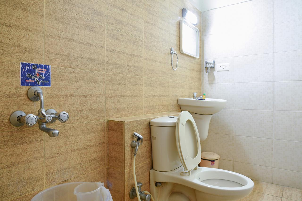 Hotel Fabhotel Rs Grand Hyderabad