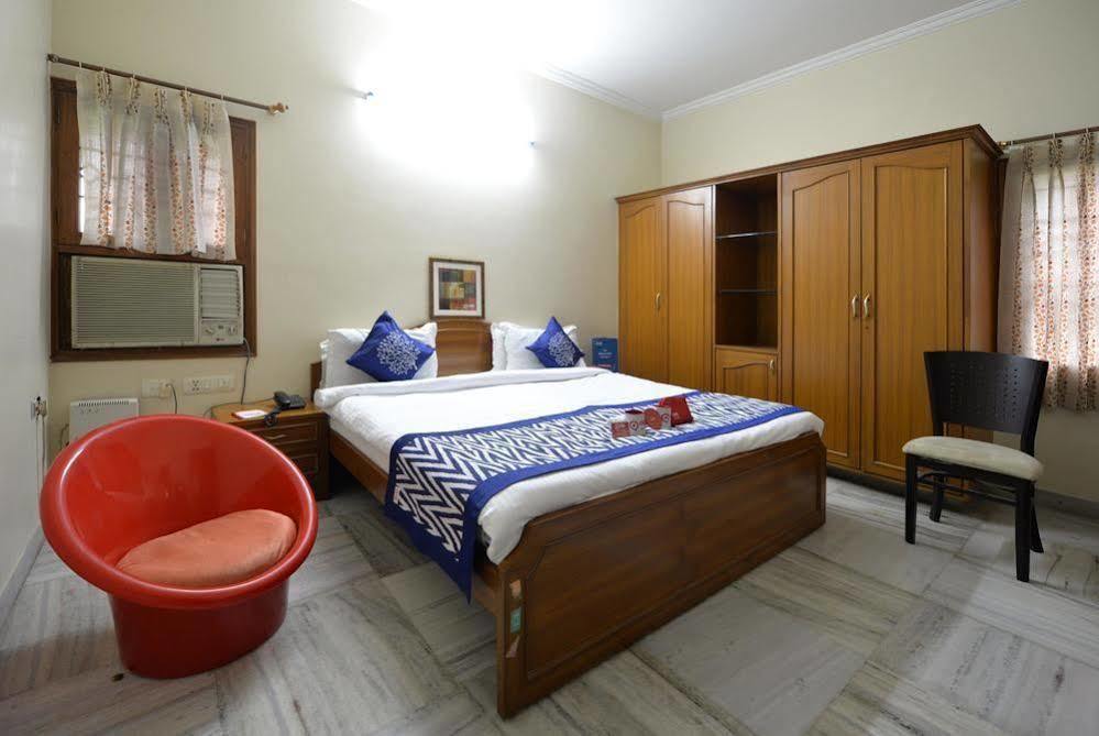 Oyo Durgam Cheruvu Madhapur Hotel