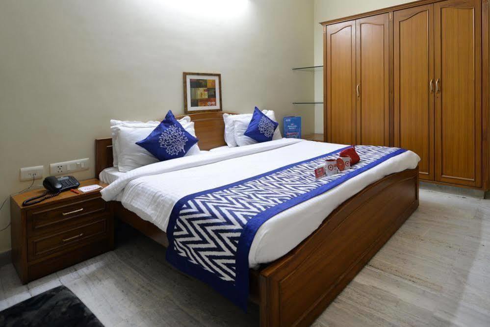 Hotel Oyo Durgam Cheruvu Madhapur 3*