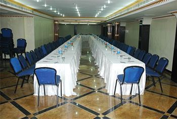 I K London Residency Hotel 3*