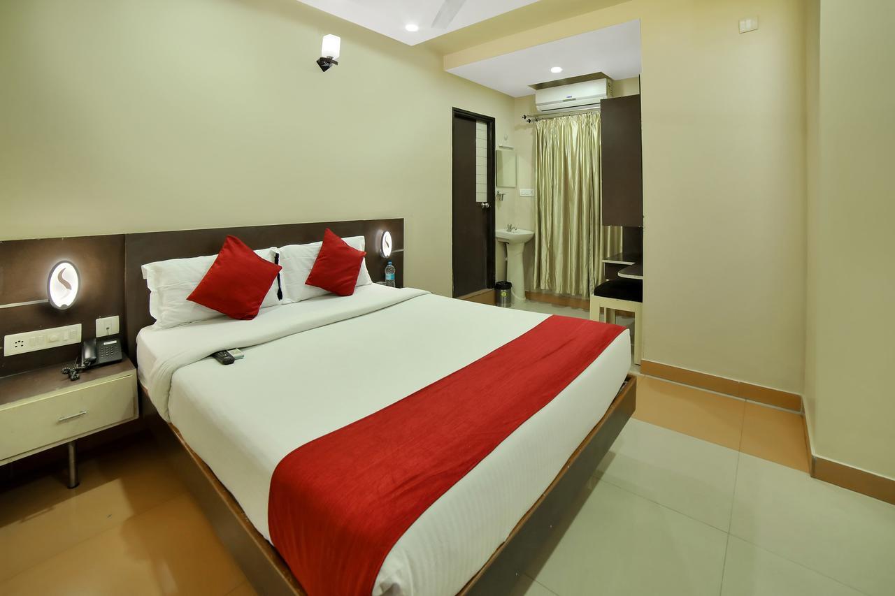 Hotel New Sree Krishna Residency Hotel 3*