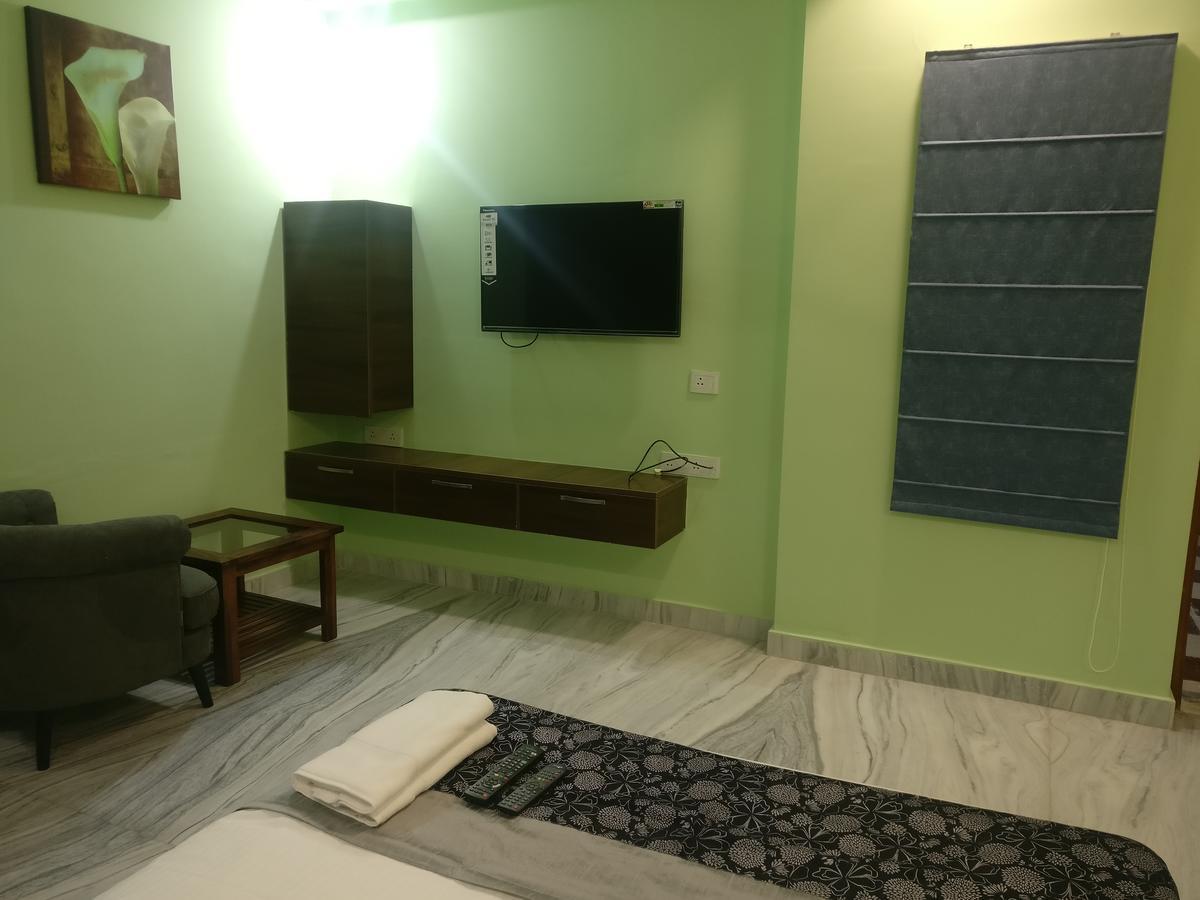 Bed & Breakfast Misty Hyderabad