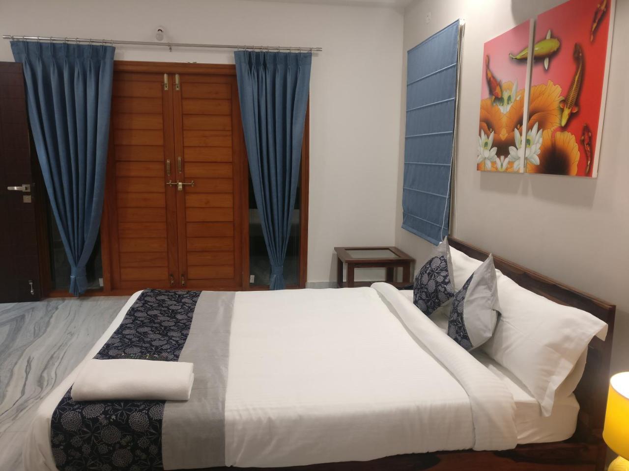 Bed & Breakfast Misty Hyderabad