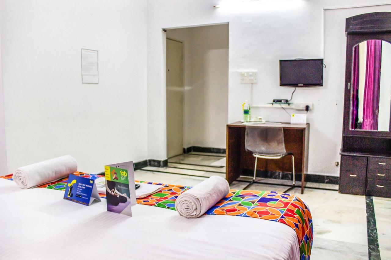 Hotel Fabexpress Hillstone Banjara Hills