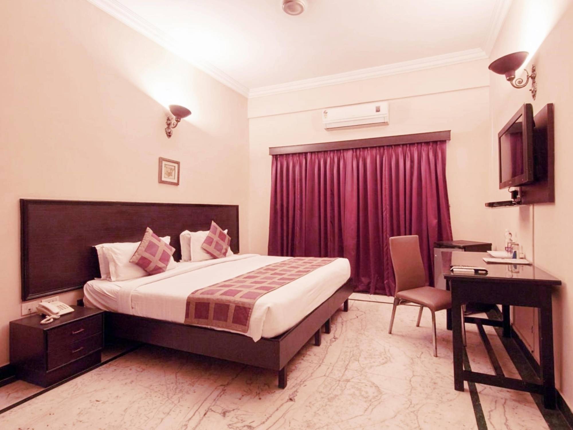 Genx Banjara Hill 1589 Hyderabad