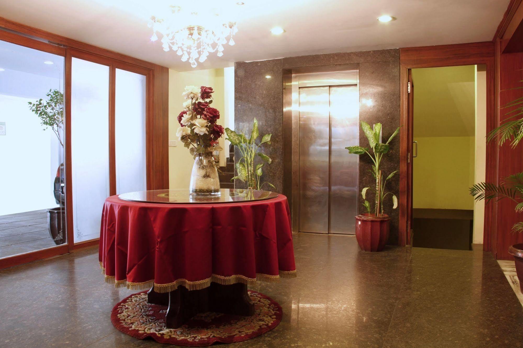Genx Banjara Hill 1589 Hotel