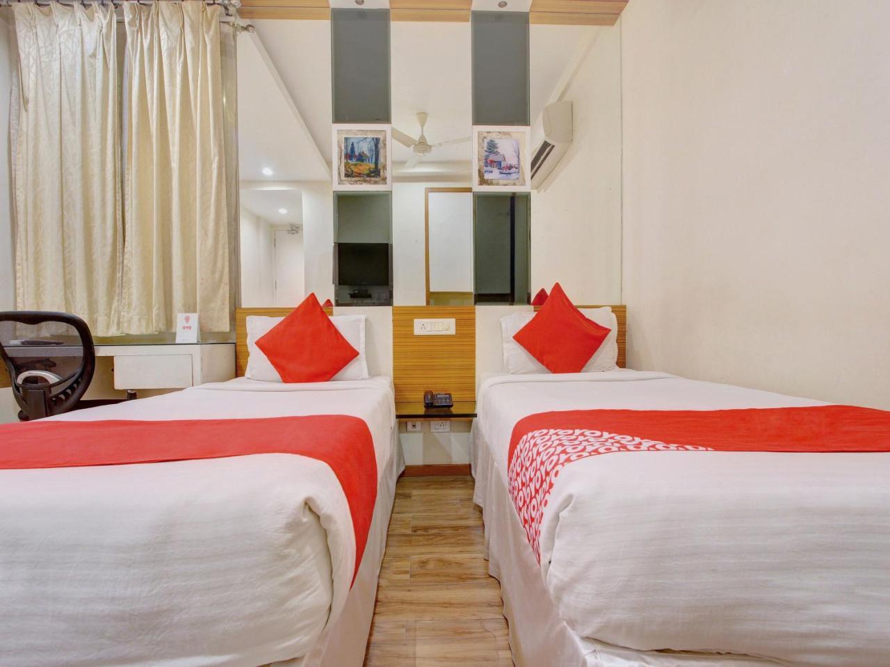 Hotel Oyo 9937 Hotel Eaglewood