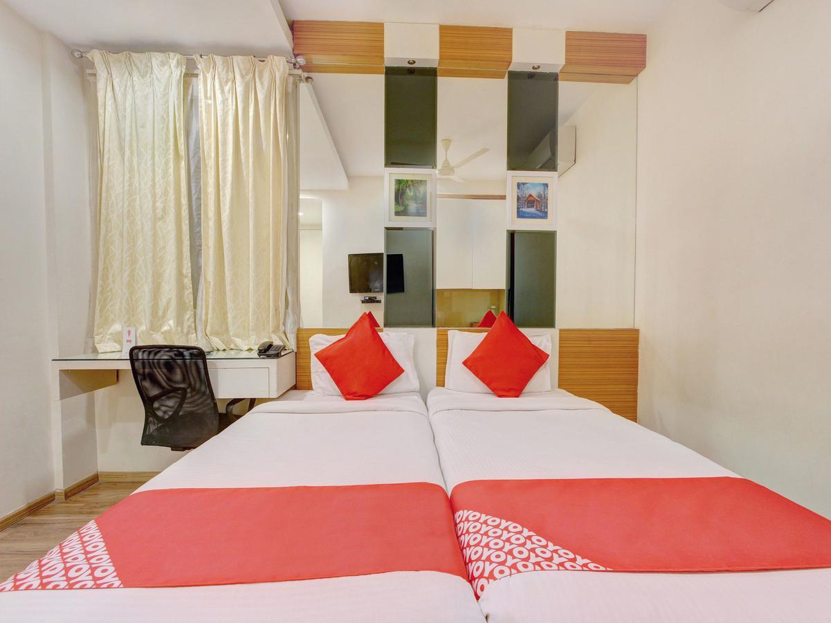 Oyo 9937 Hotel Eaglewood 3*