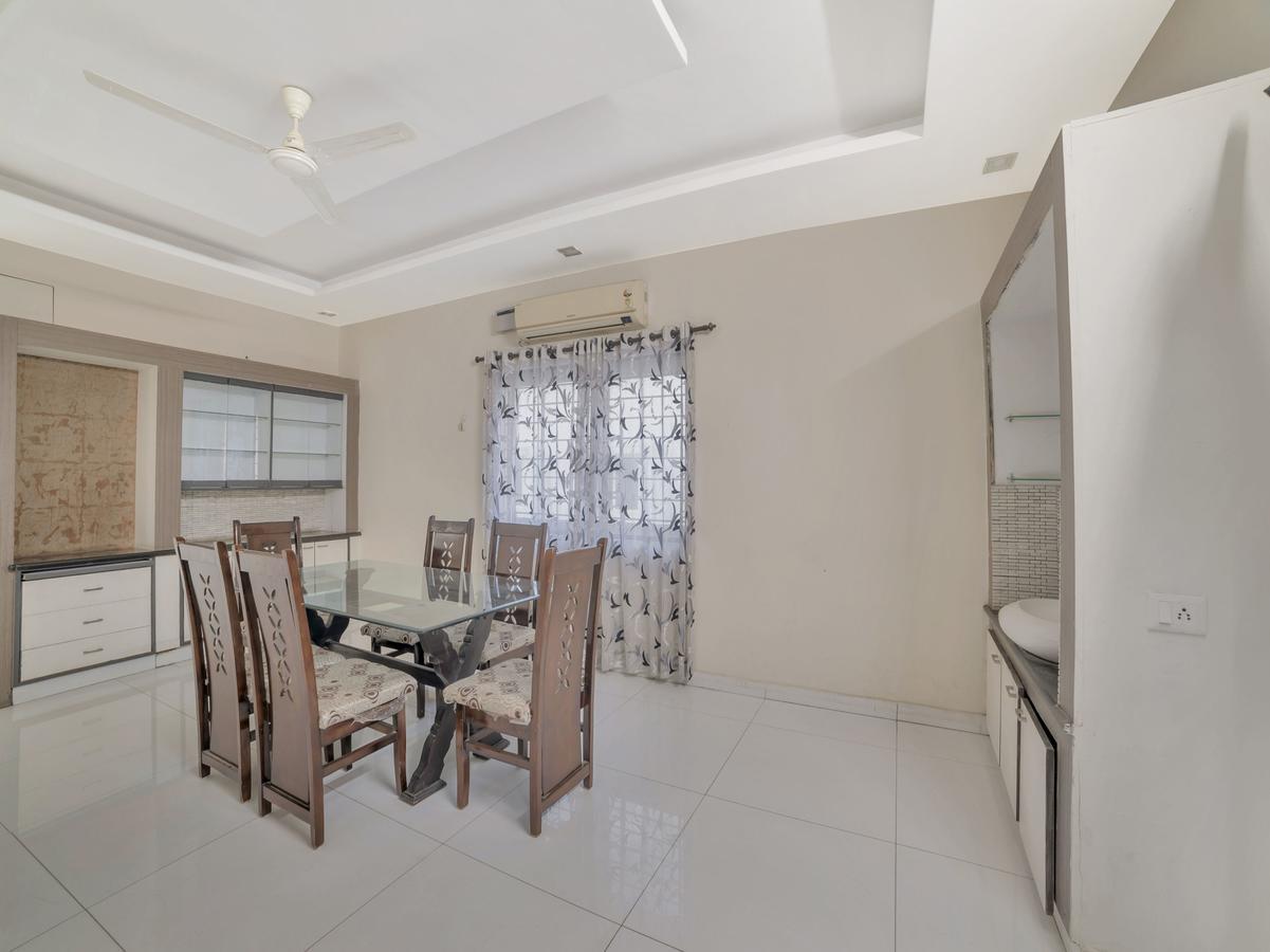 Oyo 3607 Gachibowli