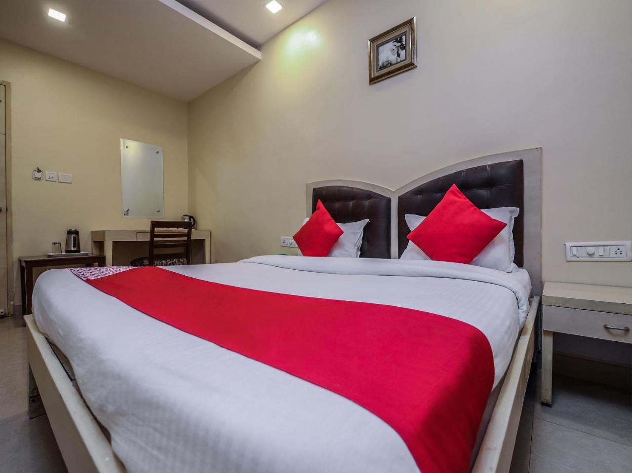 Tourist Palace Hotel