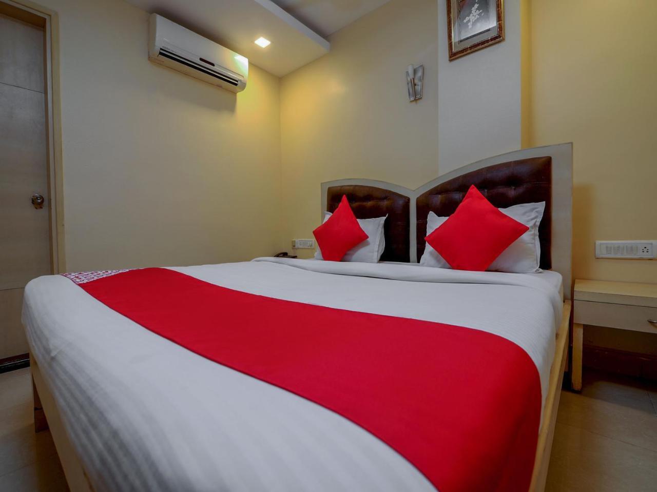Tourist Palace Hotel