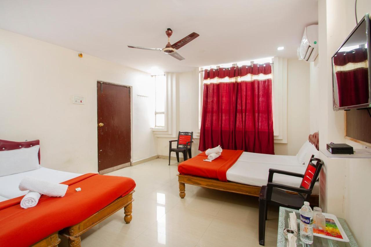 Hotel Hotel Sri Sai Balaji 3*