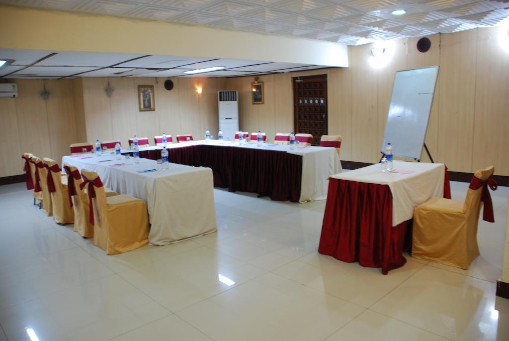 Mandakini Jaya International 3*