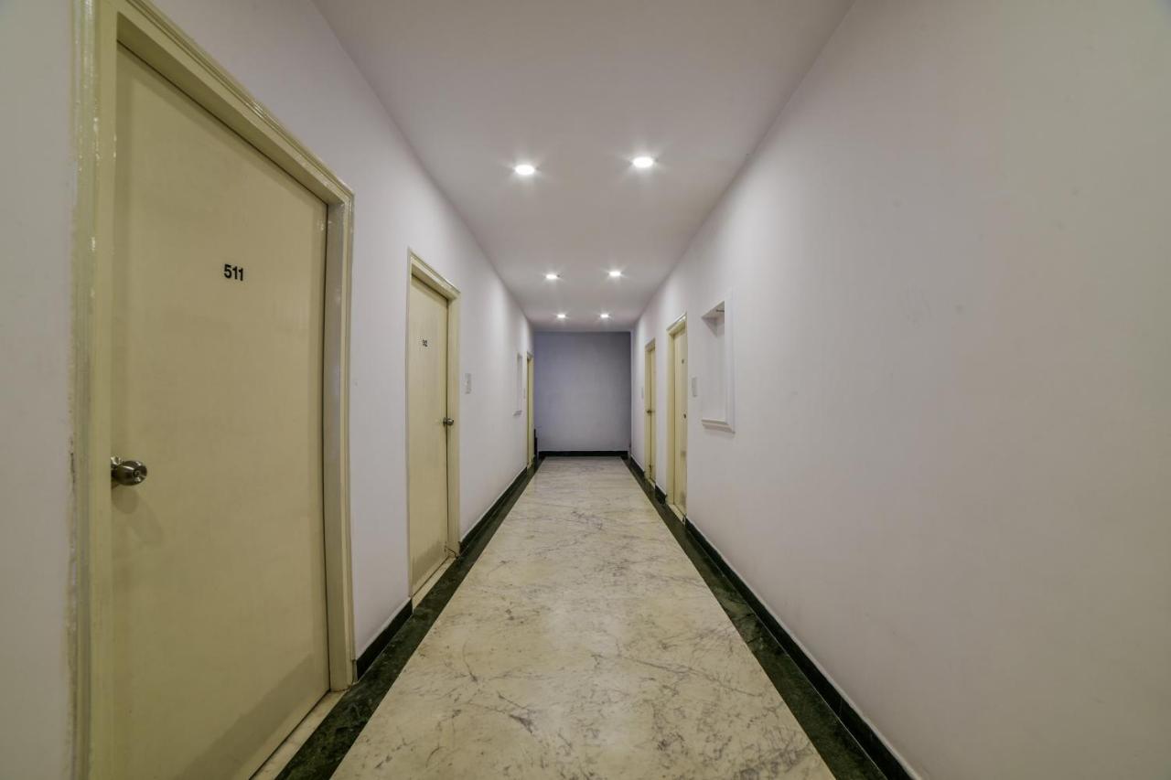 Oyo 13251 Three Castles Deluxe Hotel Hyderabad