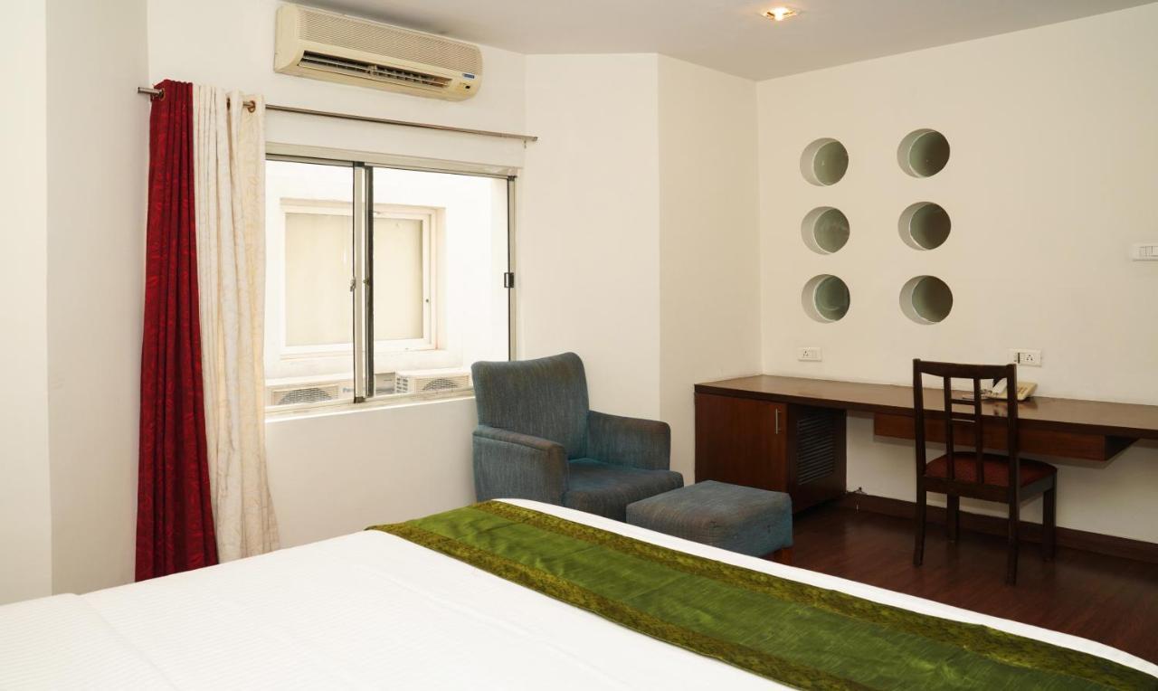 Oyster Suites Hotel