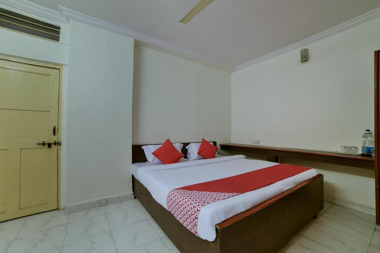 Hotel Oyo 16533 Sudarshan