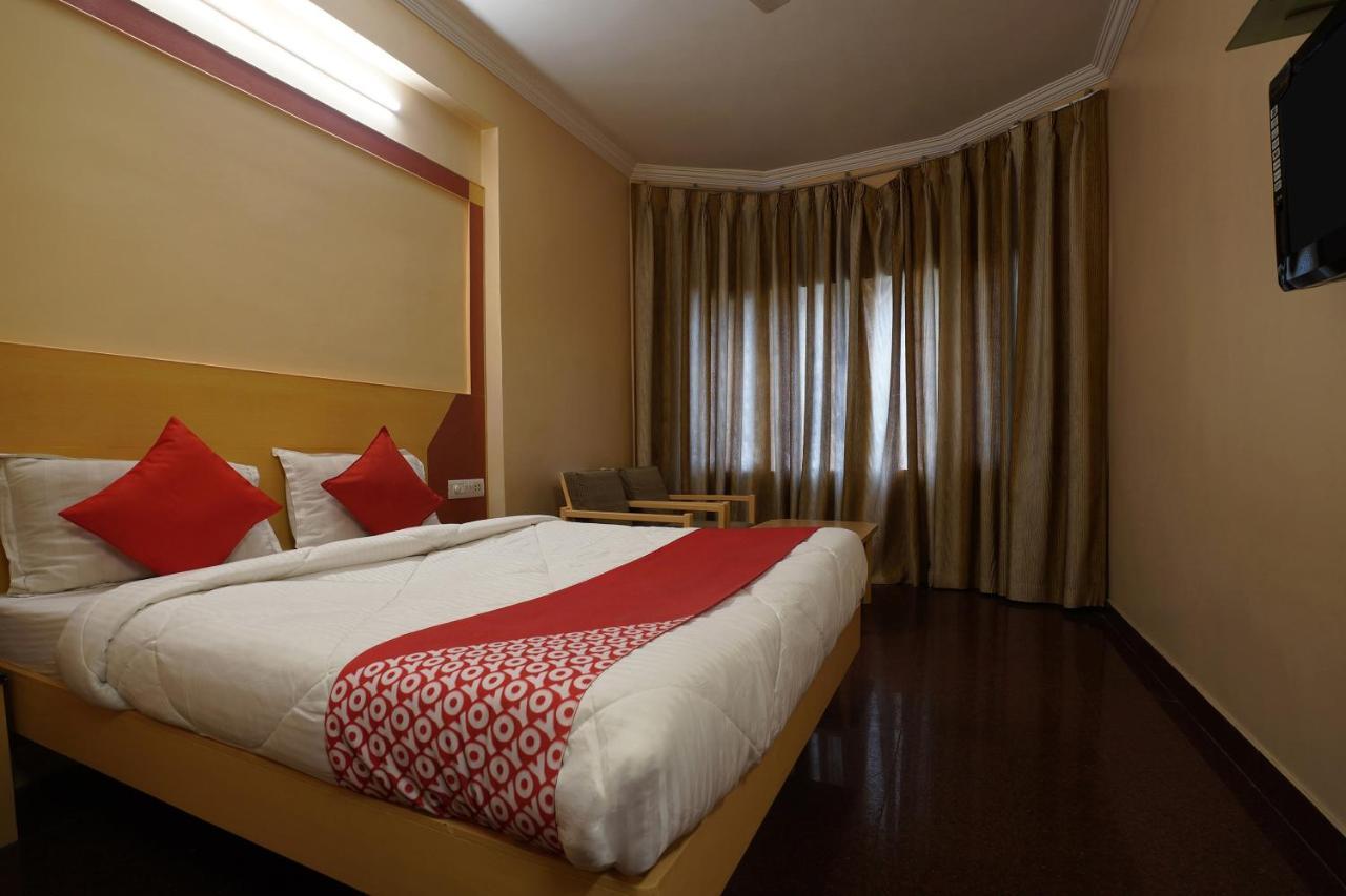 Hotel Oyo Flagship 19581 Raj Classic Mg Road 3*