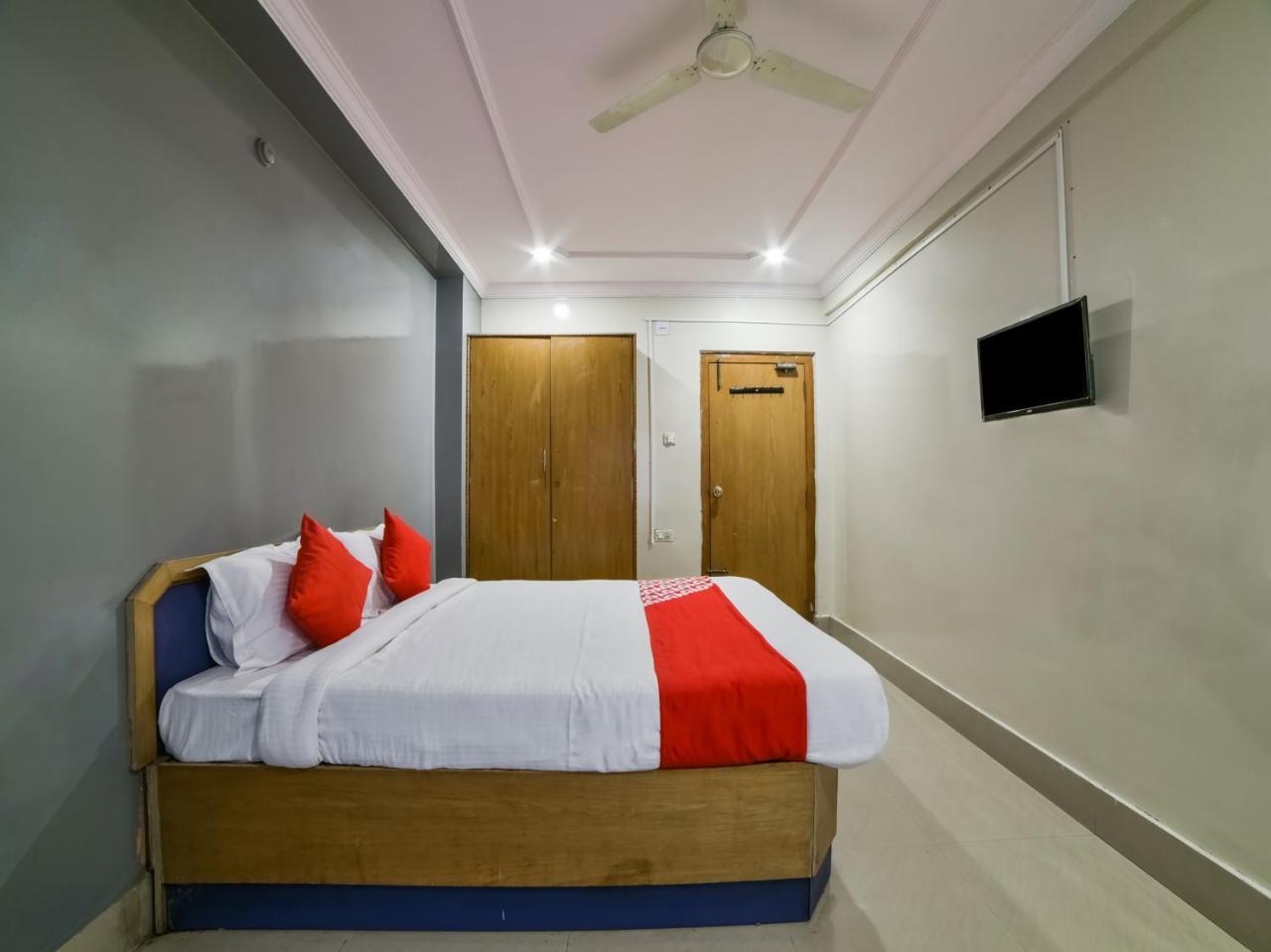 Oyo 15752 Kbr Residency 3* Hyderabad