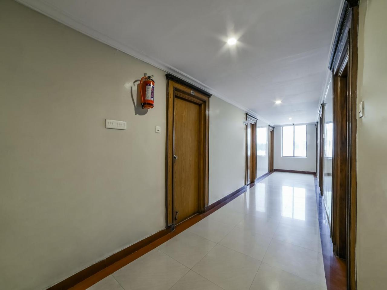 Oyo 15752 Kbr Residency 3* Hyderabad