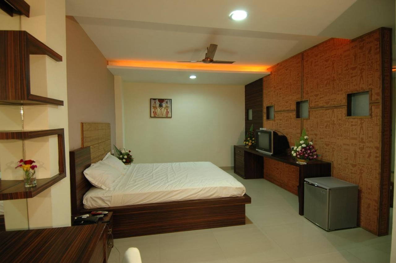Papyrus Port 3* Hyderabad