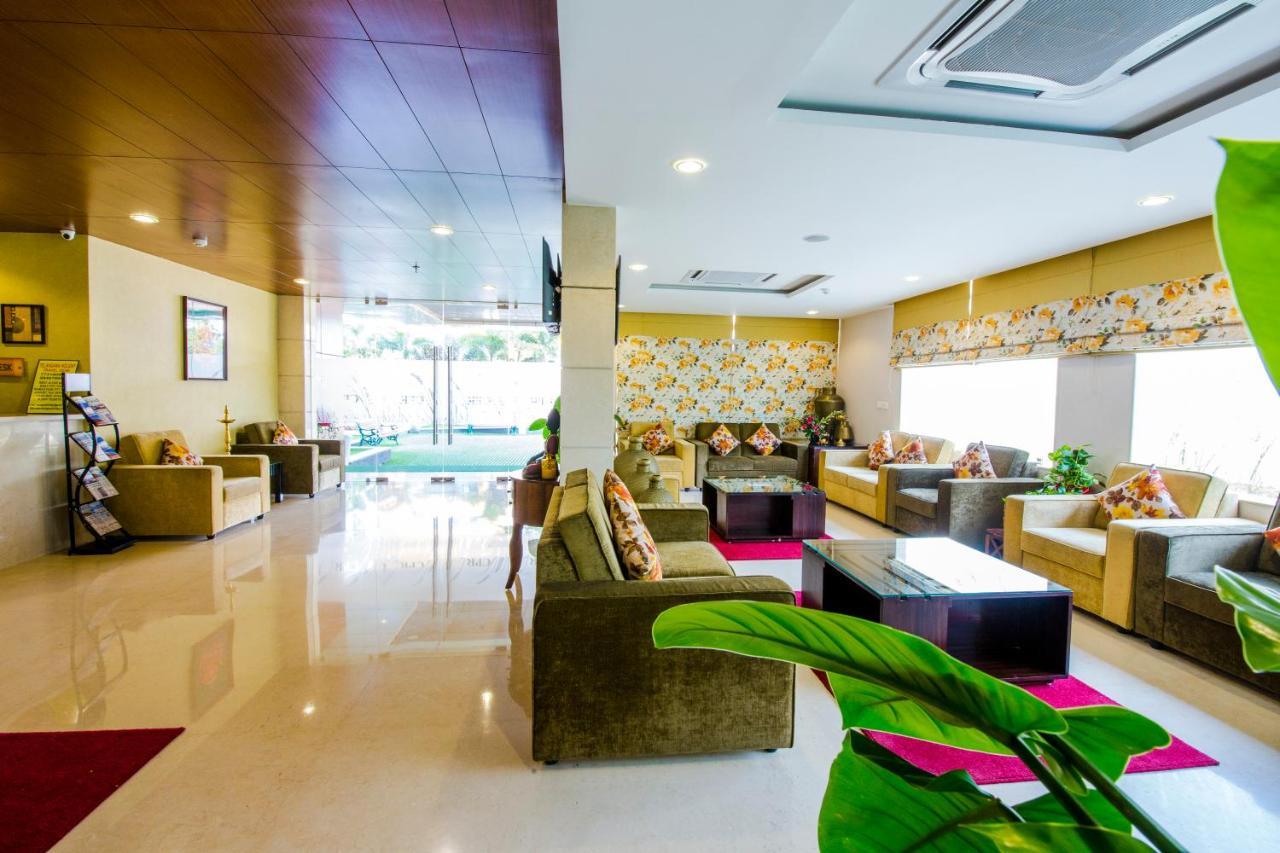 Hotel Mint Jupiter Hitech Hyderabad