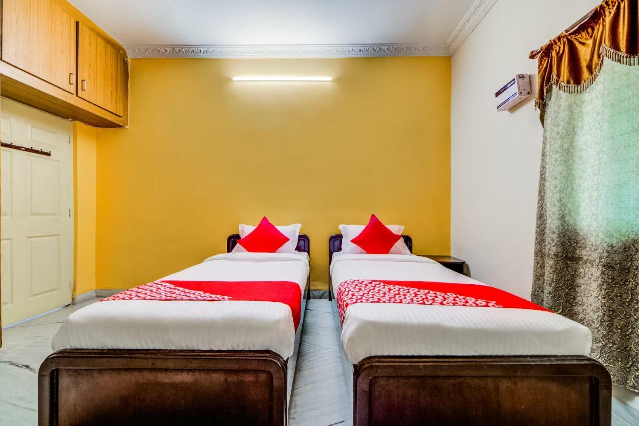Oyo 35437 Shobha Guest house Hyderabad